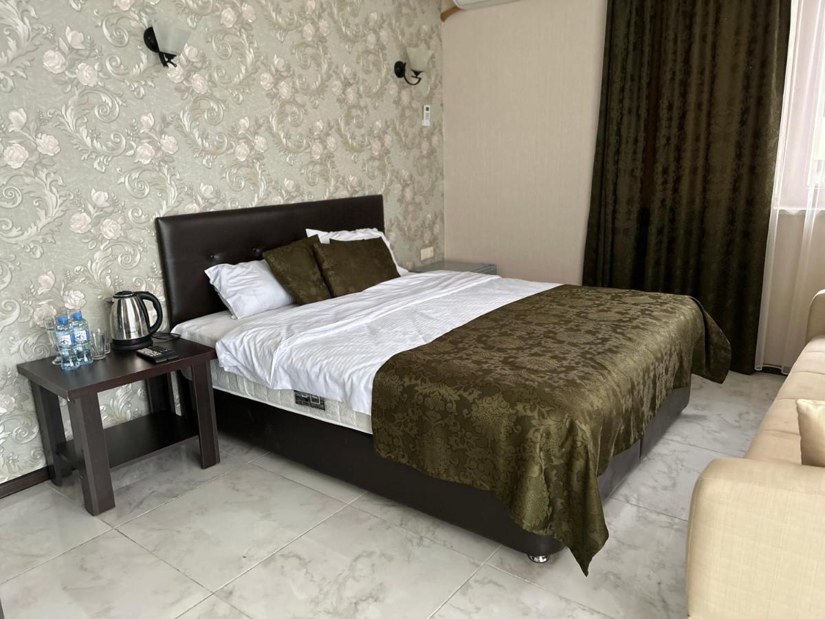 Hotel Zeyton Batumi Zewnętrze zdjęcie
